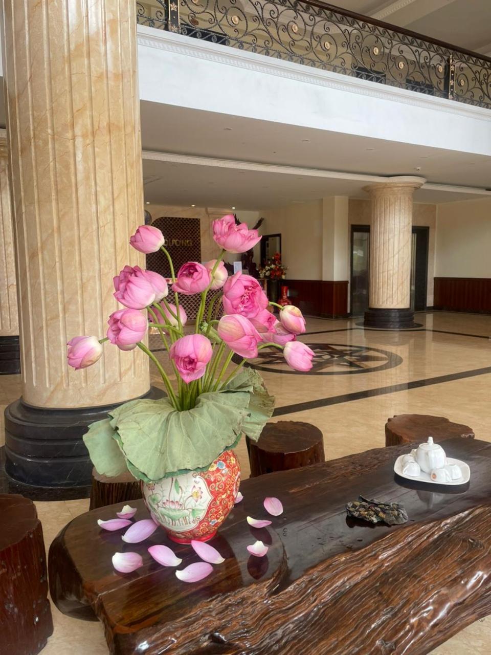 Khach San Dai Duong Dien Chau - Nghe An Экстерьер фото